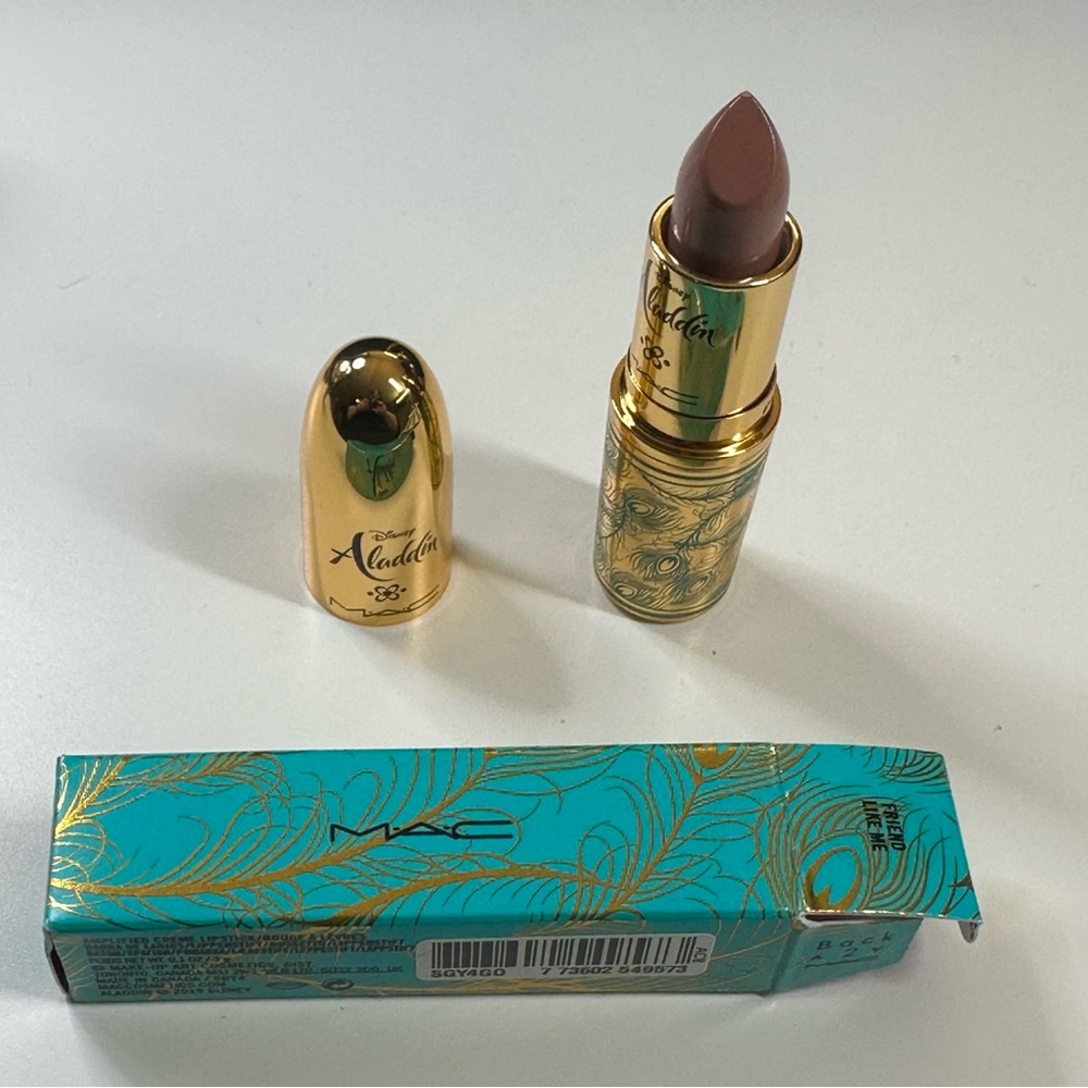 BNIB New MAC Disney Aladdin Friend Like Me amplified crème Lipstick Rare LE